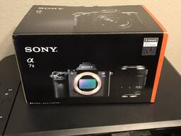 Sony-Alpha a7 II Full-Frame Mirrorless Video Camera with Lens 28-70mm - Black